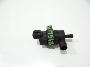 ZAWÓR PODCIŚNIENIA BMW 5 E60 E61 M54B25 1433602