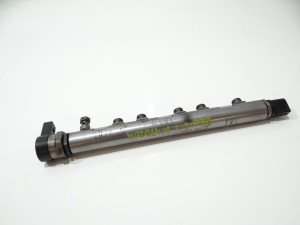 LISTWA WTRYSKOWA BMW E60 E61 LCI N47D20A 7809129 (4295250)