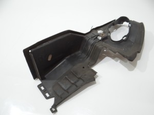 KANAŁ POWIETRZA PRAWY BMW E60 E61 M PAKIET 7897176 (4295260)