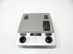 LAMPKA OŚWIETLENIE KABINY BMW E90 LCI 9225487 (17245791)
