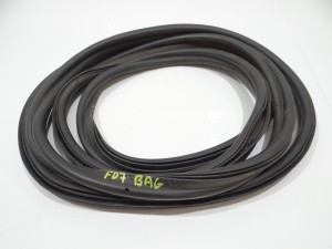 USZCZELKA KLAPY BAGAŻNIKA BMW F07 7200542