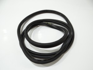 USZCZELKA KLAPY BAGAŻNIKA BMW E90 LCI 7060639