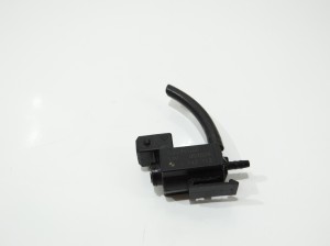 ZAWÓR PODCIŚNIENIA BMW 5 E60 E61 3.0D 1742712 (4295348)