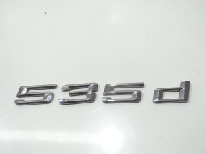 EMBLEMAT NAPIS  535D BMW 5 E61