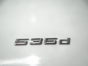 EMBLEMAT NAPIS 535D BMW 5 E61 OE