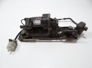 KOMPRESOR ZAWIESZENIA NIVO BMW E61 6777827 (4295714)