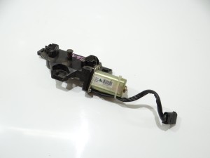 ZAMEK RYGIEL KLAPY BAGAŻNIKA BMW E61 LCI 7129931 (4295589)