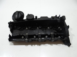 POKRYWA ZAWORÓW BMW E60 E61 LCI N47D20A 7797613
