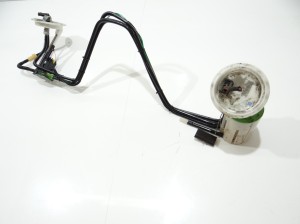 POMPA PALIWA BMW E60 E61 LCI N47 2.0D 7187933 (4295738)