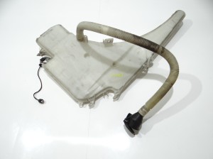 ZBIORNIK PŁYNU DO SPRYSKIWACZY BMW E90 LCI 7124231