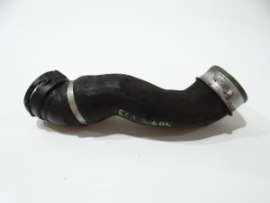 PRZEWÓD INTERCOOLERA BMW E60 E61 306D4 7797698 (4273525)