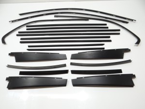 LISTWY DRZWI SHADOW LINE BMW E61 MAT