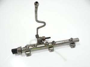 LISTWA WTRYSKOWA BMW E87 E90 E91 E92 N43 2.0i 7562474