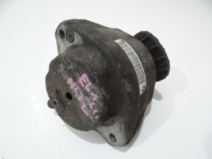 PODUSZKA SILNIKA LEWA BMW E60 E61 LCI N47 6769874 (4295847)