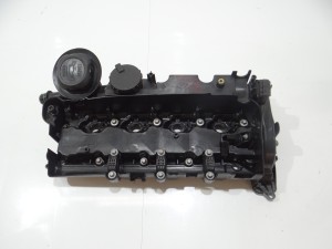 POKRYWA ZAWORÓW BMW E60 E90 LCI N47D20A 7797613 (17229379)