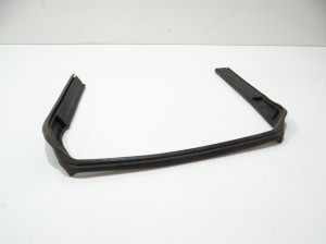 USZCZELKA PODSZYBIA MINI R60