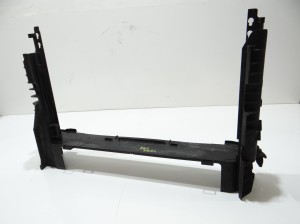 OBUDOWA RAMKA CHŁODNIC BMW E60 E61 3.0D 7791179 (4273583)
