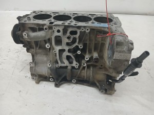 BMW X1 E84 BLOK SILNIKA N47 7810596