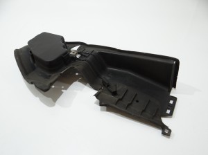 KANAŁ POWIETRZA LEWY BMW E60 E61 LCI M PAKIET 7897175 (4273453)