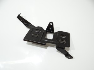 UCHWYT MOCOWANIE WZMACNIACZA BMW E60 6925443