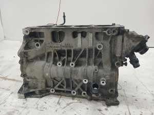 BLOK SILNIKA BMW X1 E84 N47 OE 7810596