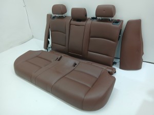 KANAPA TYLNA BMW F11 GRZANA