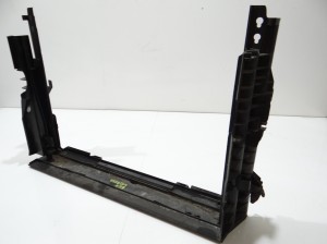 RAMKA OBUDOWA CHŁODNIC BMW E60 E61 N52 7545866
