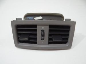 KRATKA NAWIEWU KLIMATYZACJI BMW 5 E60 E61 7129556 (4287852)