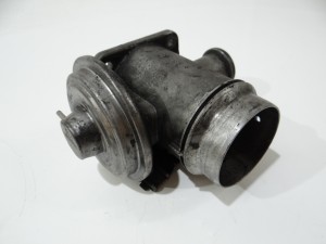 ZAWÓR EGR BMW E60 E61 7789999