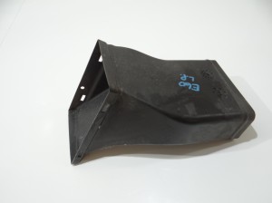 KANAŁ WLOT POWIETRZA LEWY PRZÓD BMW E60 E61 7033703 (4287803)