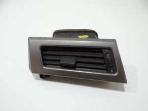 KRATKA NAWIEWU KLIMATYZACJI BMW E60 E61 EU 6910731 (4279296)