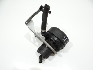 POMPA POWIETRZA WTÓRNEGO BMW E60 E61 7527598 (4279372)