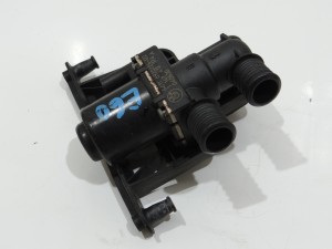 ELEKTROZAWÓR WODY BMW 5 E60 E61 LCI 6920226 (4287960)