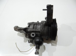 BMW E60 E61 3.0 D POMPA WSPOMAGANIA DYNAMIC OE 6768940