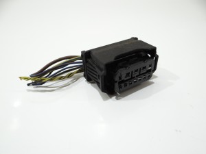 KOSTKA WTYCZKA LAMPY H7 PRZÓD BMW X1 E84 LCI