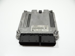 KOMPUTER STEROWNIK SILNIKA BMW F10 3.0 D 8518126