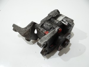 POMPA WSPOMAGANIA BMW 5 E60 E61 6779362