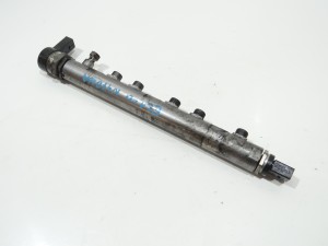 LISTWA WTRYSKOWA BMW E60 E61 LIFT 2.0D N47 7809129 (4287345)