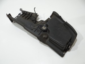 BMW E60 E61 LCI M PAKIET KANAŁ POWIETRZA LEWY 7897175