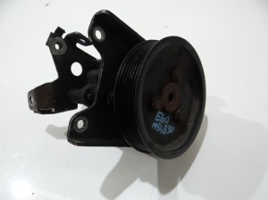 POMPA WSPOMAGANIA BMW E60 E61 M54B30 6766190