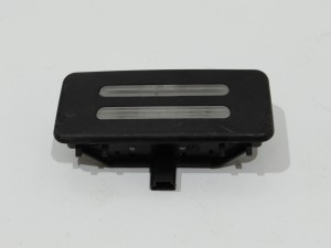 LAMPKA OŚWIETLENIE WNĘTRZA KABINY BMW E60 6962013 (4287425)