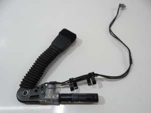 NAPINACZ PASA LEWY PRZÓD BMW E93 9117647