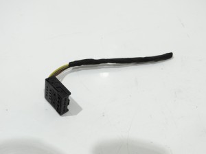 KOSTKA LAMPY TYŁ W KLAPĘ BAGAŻNIKA BMW E61 6984746 (4287439)