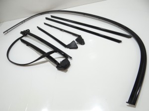 LISTWY SHADOW LINE BMW E88