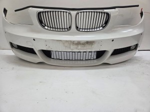 ZDERZAK PRZEDNI BMW E88 M PAKIET 300