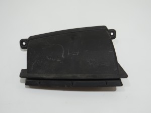 KANAŁ WLOT POWIETRZA PRAWY BMW E88 7547591