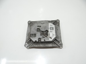 PRZETWORNICA LAMPY BMW E88