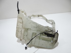 ZBIORNICZEK PŁYNU DO SPRYSKIWACZY BMW F10 7269664