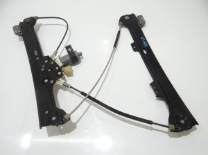 BMW E60 PODNOŚNIK SZYBY LEWY PRZÓD 7184741
