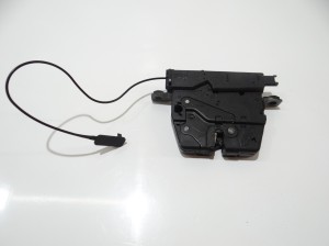 ZAMEK KLAPY BAGAŻNIKA BMW X1 E84 LIFT 7200511